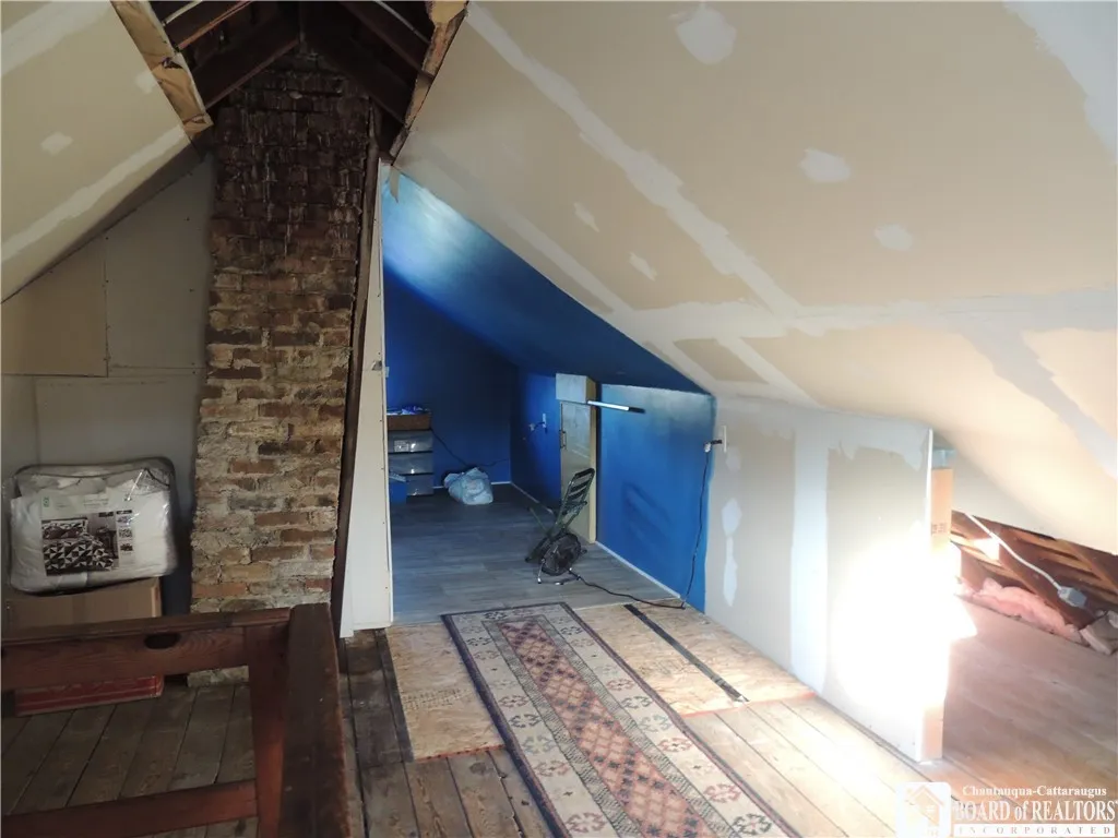 20 Elam Avenue, Jamestown, New York 14701, Jamestown, New York 14701, 3 Bedrooms Bedrooms, 8 Rooms Rooms,1 BathroomBathrooms,Residential,For Sale,20 Elam Avenue, Jamestown, New York 14701,R1632656