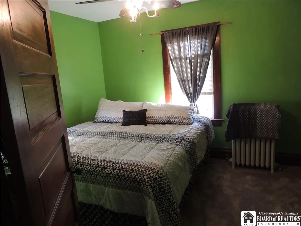 20 Elam Avenue, Jamestown, New York 14701, Jamestown, New York 14701, 3 Bedrooms Bedrooms, 8 Rooms Rooms,1 BathroomBathrooms,Residential,For Sale,20 Elam Avenue, Jamestown, New York 14701,R1632656