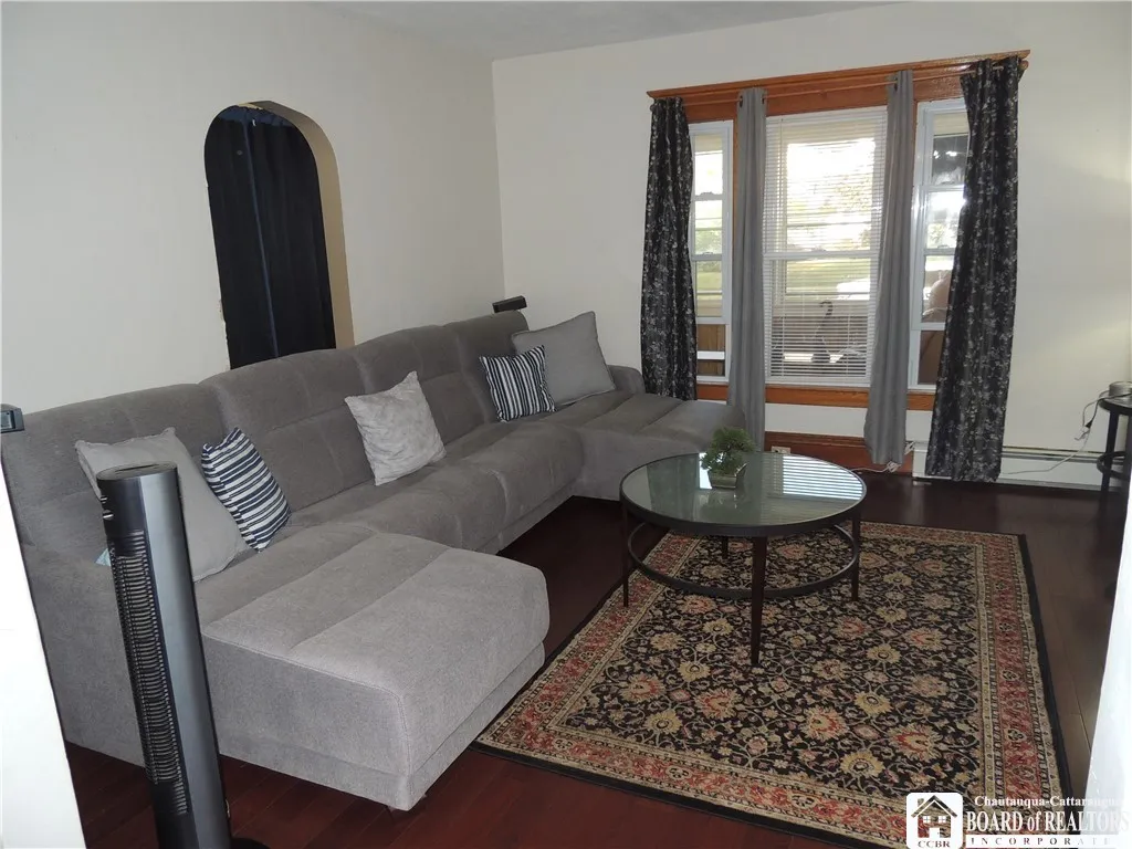 20 Elam Avenue, Jamestown, New York 14701, Jamestown, New York 14701, 3 Bedrooms Bedrooms, 8 Rooms Rooms,1 BathroomBathrooms,Residential,For Sale,20 Elam Avenue, Jamestown, New York 14701,R1632656