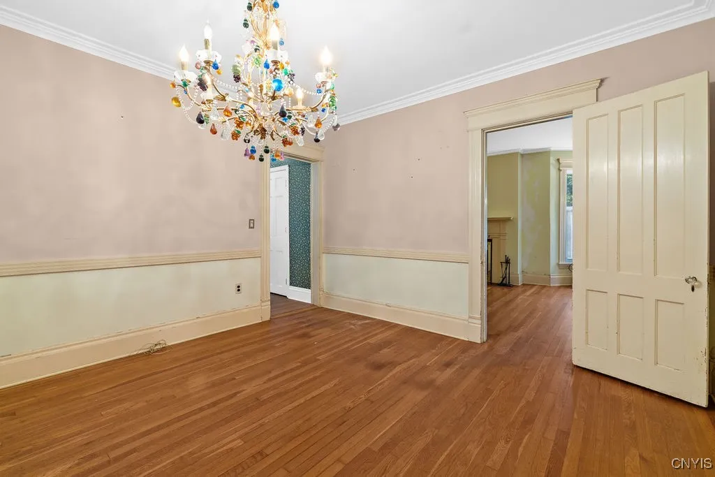 300 3rd Street, Salina, New York 13088, Salina, New York 13088, 4 Bedrooms Bedrooms, 11 Rooms Rooms,2 BathroomsBathrooms,Residential,For Sale,300 3rd Street, Salina, New York 13088,S1632873