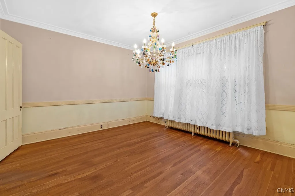 300 3rd Street, Salina, New York 13088, Salina, New York 13088, 4 Bedrooms Bedrooms, 11 Rooms Rooms,2 BathroomsBathrooms,Residential,For Sale,300 3rd Street, Salina, New York 13088,S1632873
