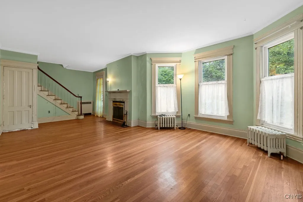 300 3rd Street, Salina, New York 13088, Salina, New York 13088, 4 Bedrooms Bedrooms, 11 Rooms Rooms,2 BathroomsBathrooms,Residential,For Sale,300 3rd Street, Salina, New York 13088,S1632873