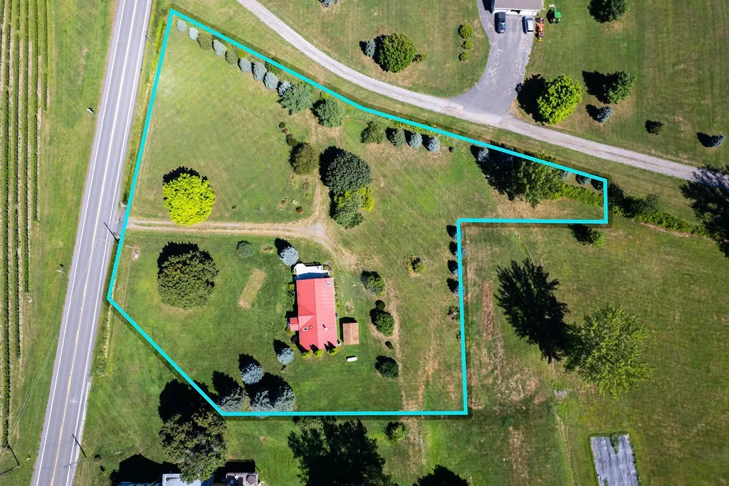 5250 State Route 414, Hector, New York 14841, Hector, New York 14841, 3 Bedrooms Bedrooms, 9 Rooms Rooms,2 BathroomsBathrooms,Residential,For Sale,5250 State Route 414, Hector, New York 14841,R1632928