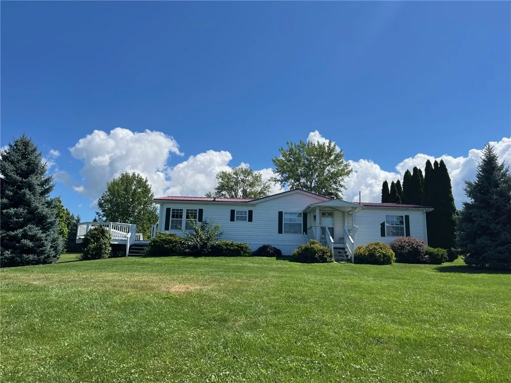 5250 State Route 414, Hector, New York 14841, Hector, New York 14841, 3 Bedrooms Bedrooms, 9 Rooms Rooms,2 BathroomsBathrooms,Residential,For Sale,5250 State Route 414, Hector, New York 14841,R1632928