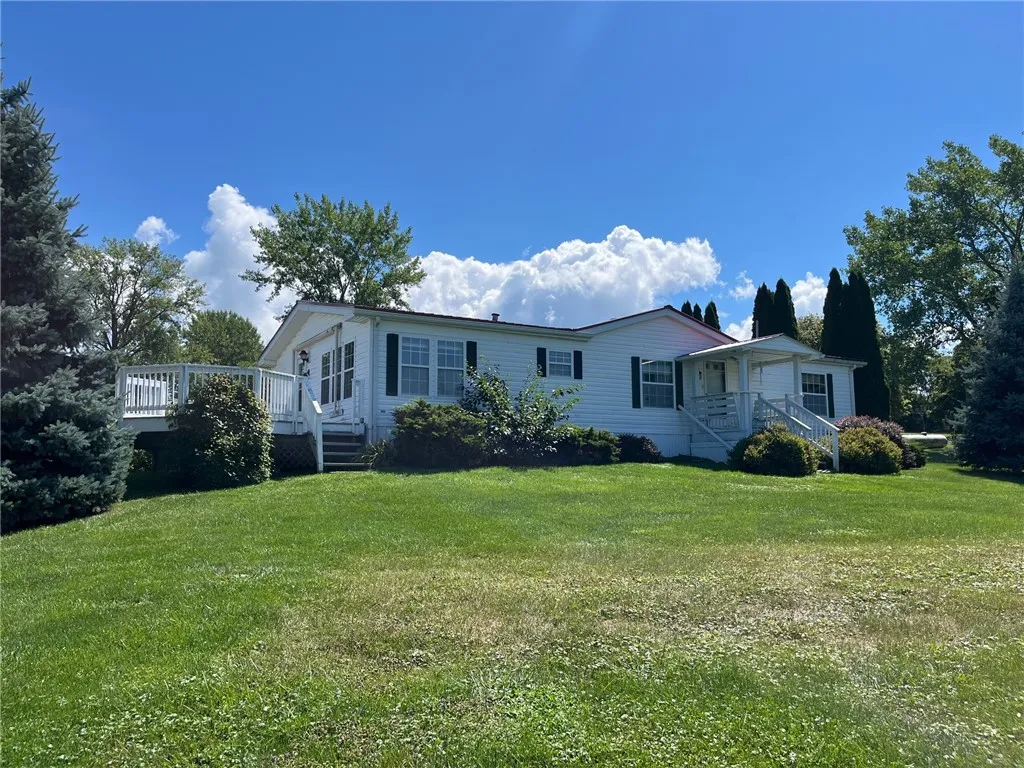 5250 State Route 414, Hector, New York 14841, Hector, New York 14841, 3 Bedrooms Bedrooms, 9 Rooms Rooms,2 BathroomsBathrooms,Residential,For Sale,5250 State Route 414, Hector, New York 14841,R1632928