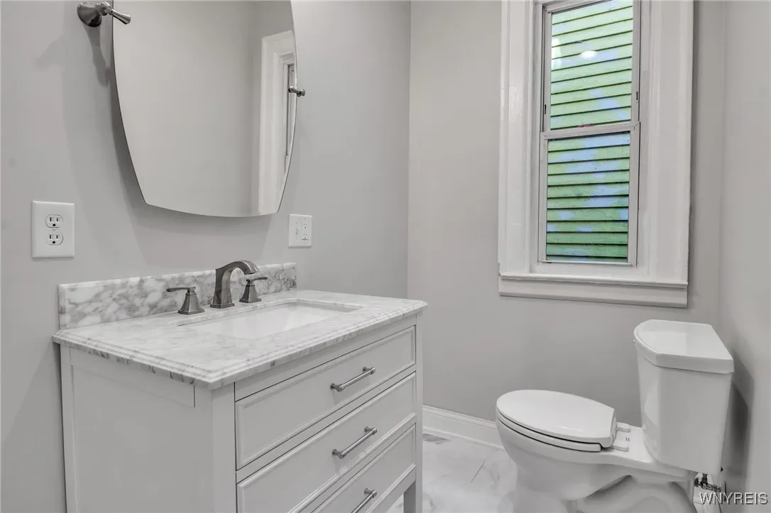 88 Pooley Place, Buffalo, New York 14213, Buffalo, New York 14213, 6 Bedrooms Bedrooms, ,2 BathroomsBathrooms,Residential,For Sale,88 Pooley Place, Buffalo, New York 14213,B1632332