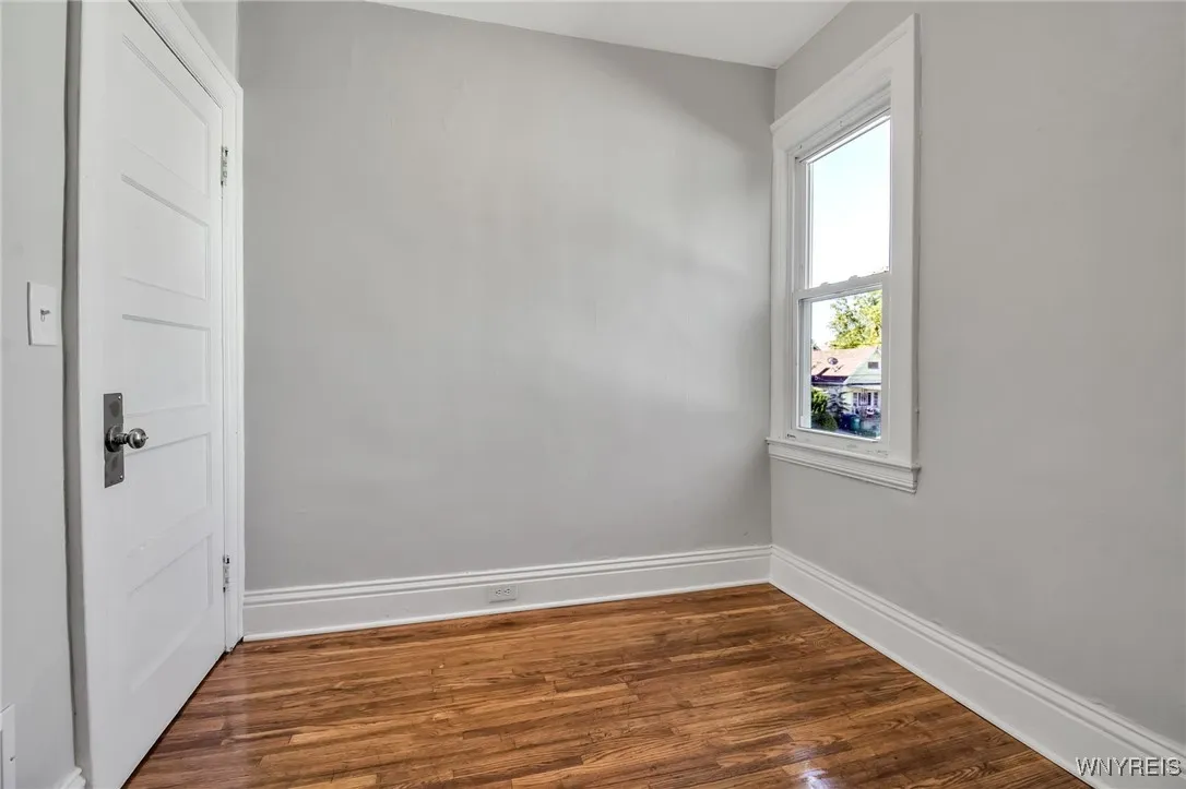 88 Pooley Place, Buffalo, New York 14213, Buffalo, New York 14213, 6 Bedrooms Bedrooms, ,2 BathroomsBathrooms,Residential,For Sale,88 Pooley Place, Buffalo, New York 14213,B1632332