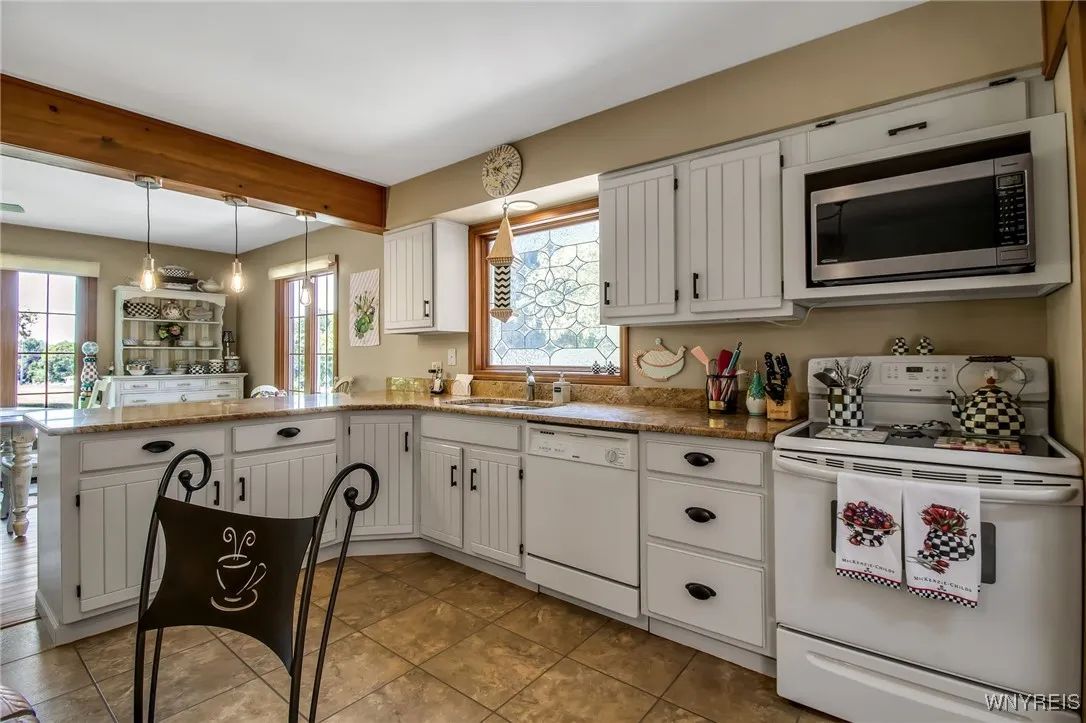 4369 Bolton Road, Royalton, New York 14067, Royalton, New York 14067, 4 Bedrooms Bedrooms, 9 Rooms Rooms,2 BathroomsBathrooms,Residential,For Sale,4369 Bolton Road, Royalton, New York 14067,B1632910