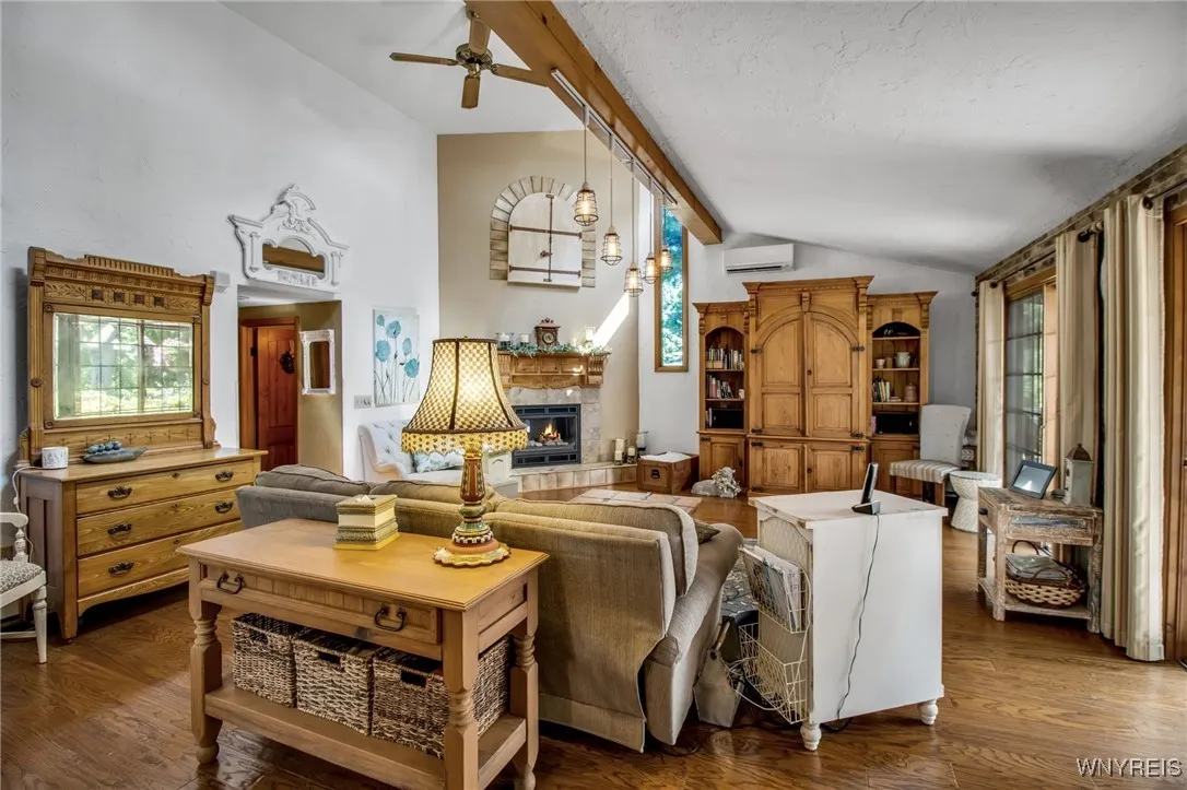 4369 Bolton Road, Royalton, New York 14067, Royalton, New York 14067, 4 Bedrooms Bedrooms, 9 Rooms Rooms,2 BathroomsBathrooms,Residential,For Sale,4369 Bolton Road, Royalton, New York 14067,B1632910
