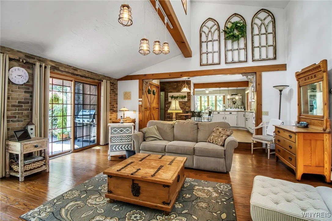 4369 Bolton Road, Royalton, New York 14067, Royalton, New York 14067, 4 Bedrooms Bedrooms, 9 Rooms Rooms,2 BathroomsBathrooms,Residential,For Sale,4369 Bolton Road, Royalton, New York 14067,B1632910