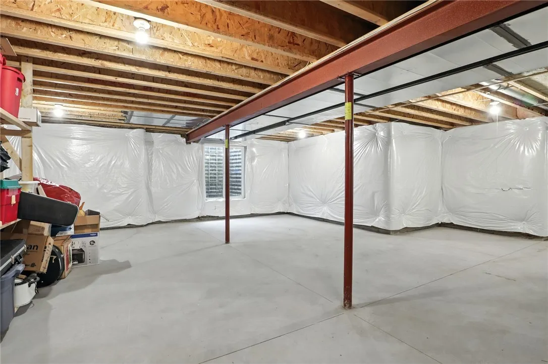 5088 Cheshire Glen Road, Canandaigua Town, New Yor, Canandaigua Town, New York 14424, 2 Bedrooms Bedrooms, 6 Rooms Rooms,2 BathroomsBathrooms,Residential,For Sale,5088 Cheshire Glen Road, Canandaigua Town, New Yor,R1631382