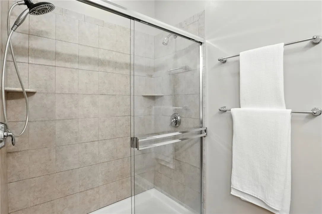 5088 Cheshire Glen Road, Canandaigua Town, New Yor, Canandaigua Town, New York 14424, 2 Bedrooms Bedrooms, 6 Rooms Rooms,2 BathroomsBathrooms,Residential,For Sale,5088 Cheshire Glen Road, Canandaigua Town, New Yor,R1631382