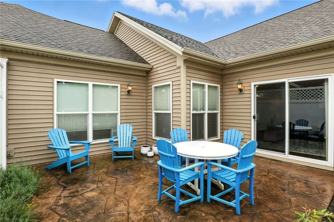 5088 Cheshire Glen Road, Canandaigua Town, New Yor, Canandaigua Town, New York 14424, 2 Bedrooms Bedrooms, 6 Rooms Rooms,2 BathroomsBathrooms,Residential,For Sale,5088 Cheshire Glen Road, Canandaigua Town, New Yor,R1631382