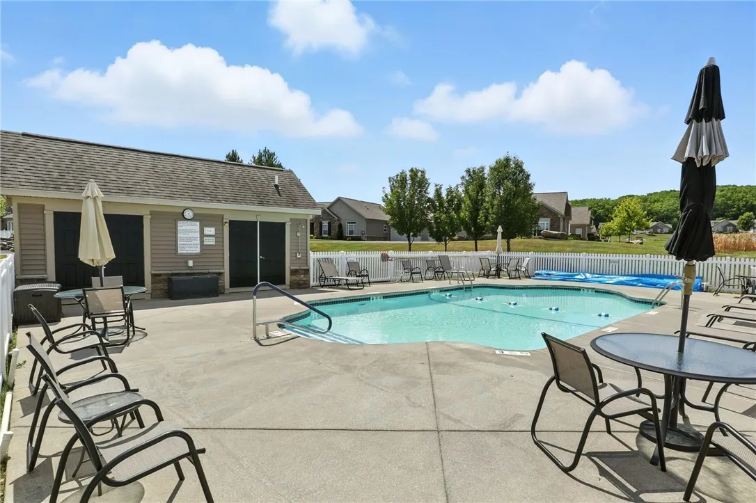 5088 Cheshire Glen Road, Canandaigua Town, New Yor, Canandaigua Town, New York 14424, 2 Bedrooms Bedrooms, 6 Rooms Rooms,2 BathroomsBathrooms,Residential,For Sale,5088 Cheshire Glen Road, Canandaigua Town, New Yor,R1631382