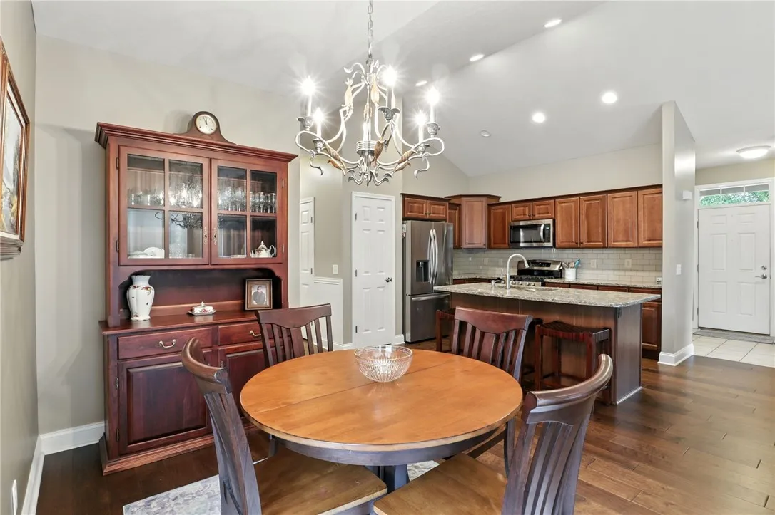 5088 Cheshire Glen Road, Canandaigua Town, New Yor, Canandaigua Town, New York 14424, 2 Bedrooms Bedrooms, 6 Rooms Rooms,2 BathroomsBathrooms,Residential,For Sale,5088 Cheshire Glen Road, Canandaigua Town, New Yor,R1631382