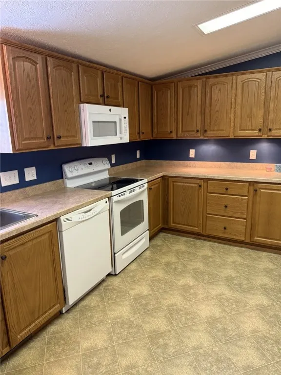 Kitchen, all appliances included