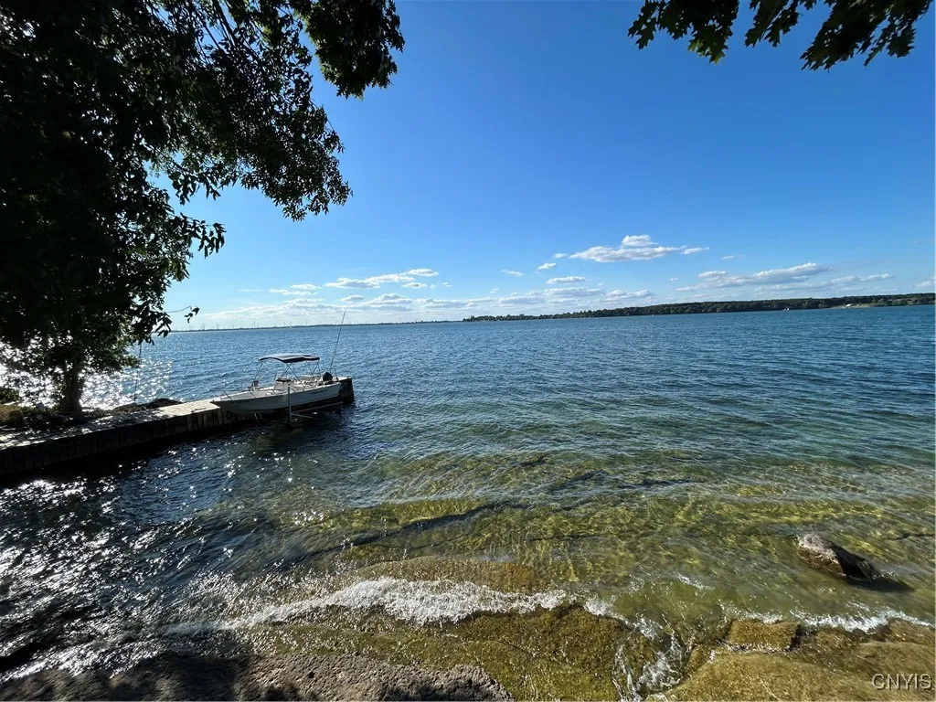 33797 Carlton Drive, Cape Vincent, New York 13618, Cape Vincent, New York 13618, 3 Bedrooms Bedrooms, 6 Rooms Rooms,1 BathroomBathrooms,Residential,For Sale,33797 Carlton Drive, Cape Vincent, New York 13618,S1632471