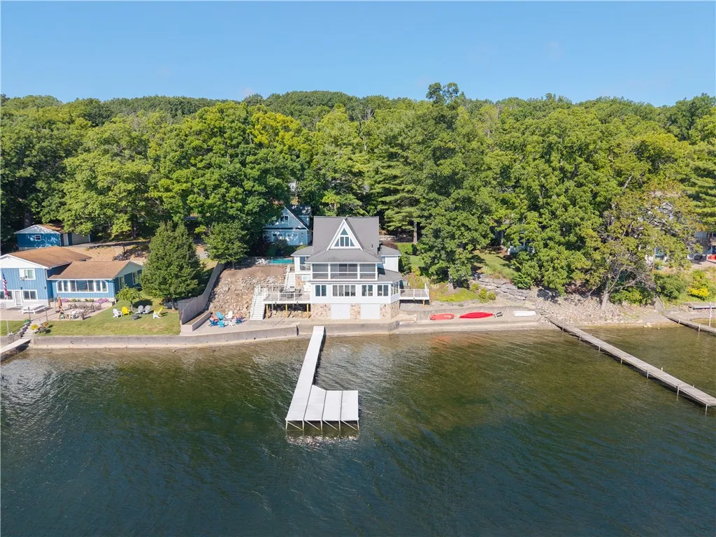 5261 W Lake Rd, Geneseo, New York 14454, Geneseo, New York 14454, 5 Bedrooms Bedrooms, 11 Rooms Rooms,4 BathroomsBathrooms,Residential,For Sale,5261 W Lake Rd, Geneseo, New York 14454,R1632854