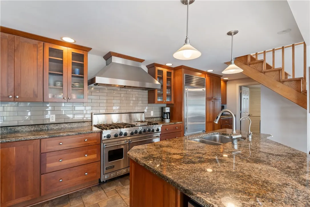5261 W Lake Rd, Geneseo, New York 14454, Geneseo, New York 14454, 5 Bedrooms Bedrooms, 11 Rooms Rooms,4 BathroomsBathrooms,Residential,For Sale,5261 W Lake Rd, Geneseo, New York 14454,R1632854
