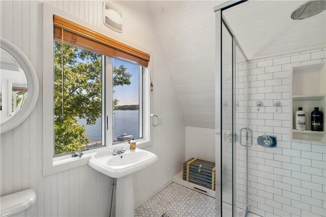 5261 W Lake Rd, Geneseo, New York 14454, Geneseo, New York 14454, 5 Bedrooms Bedrooms, 11 Rooms Rooms,4 BathroomsBathrooms,Residential,For Sale,5261 W Lake Rd, Geneseo, New York 14454,R1632854