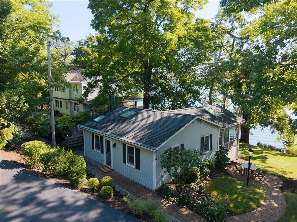 Guest cottage