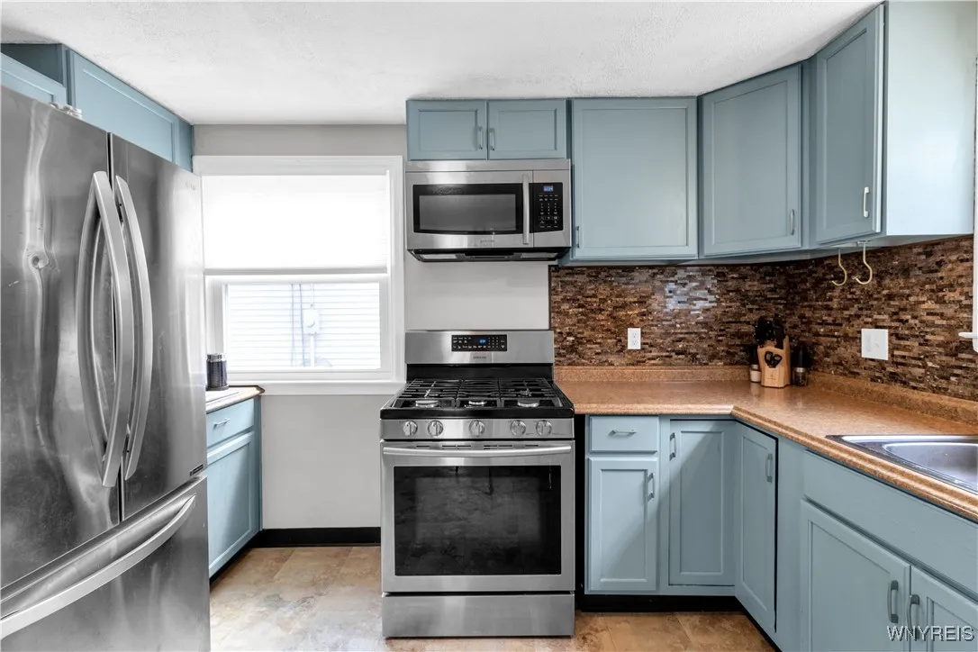 89 Olney Drive, Amherst, New York 14226, Amherst, New York 14226, 3 Bedrooms Bedrooms, 6 Rooms Rooms,1 BathroomBathrooms,Residential,For Sale,89 Olney Drive, Amherst, New York 14226,B1632689