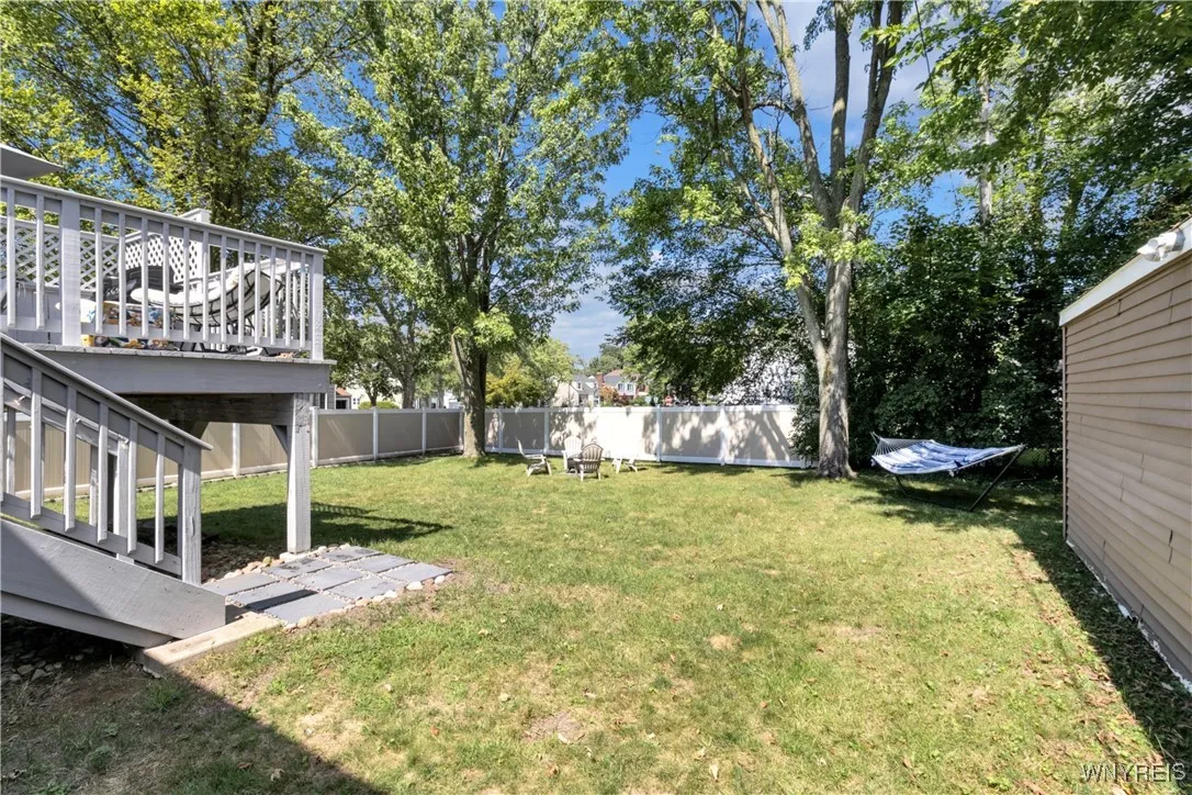 89 Olney Drive, Amherst, New York 14226, Amherst, New York 14226, 3 Bedrooms Bedrooms, 6 Rooms Rooms,1 BathroomBathrooms,Residential,For Sale,89 Olney Drive, Amherst, New York 14226,B1632689