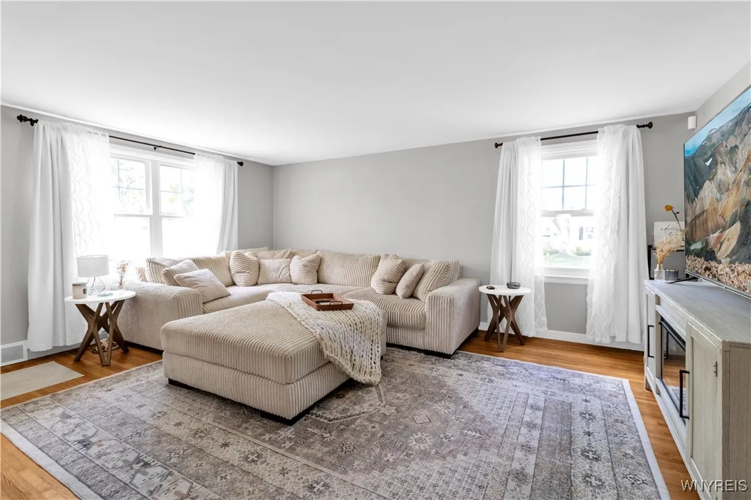 89 Olney Drive, Amherst, New York 14226, Amherst, New York 14226, 3 Bedrooms Bedrooms, 6 Rooms Rooms,1 BathroomBathrooms,Residential,For Sale,89 Olney Drive, Amherst, New York 14226,B1632689