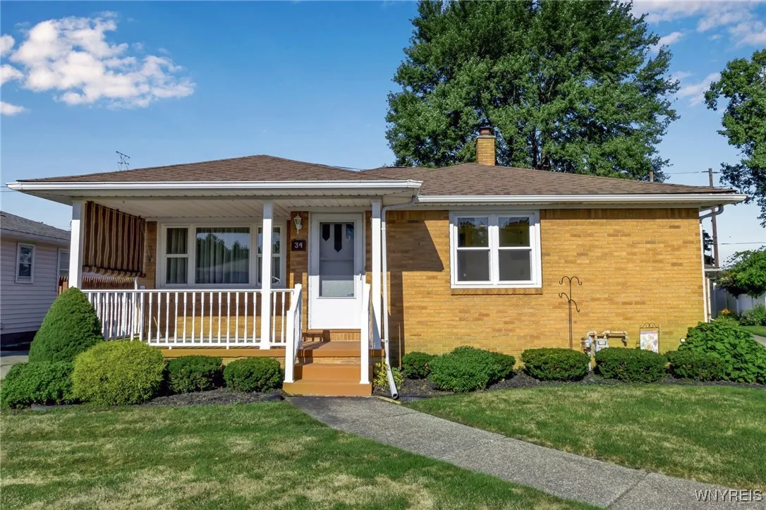 34 Ceil Drive, Cheektowaga, New York 14227, Cheektowaga, New York 14227, 3 Bedrooms Bedrooms, 7 Rooms Rooms,1 BathroomBathrooms,Residential,For Sale,34 Ceil Drive, Cheektowaga, New York 14227,B1632779