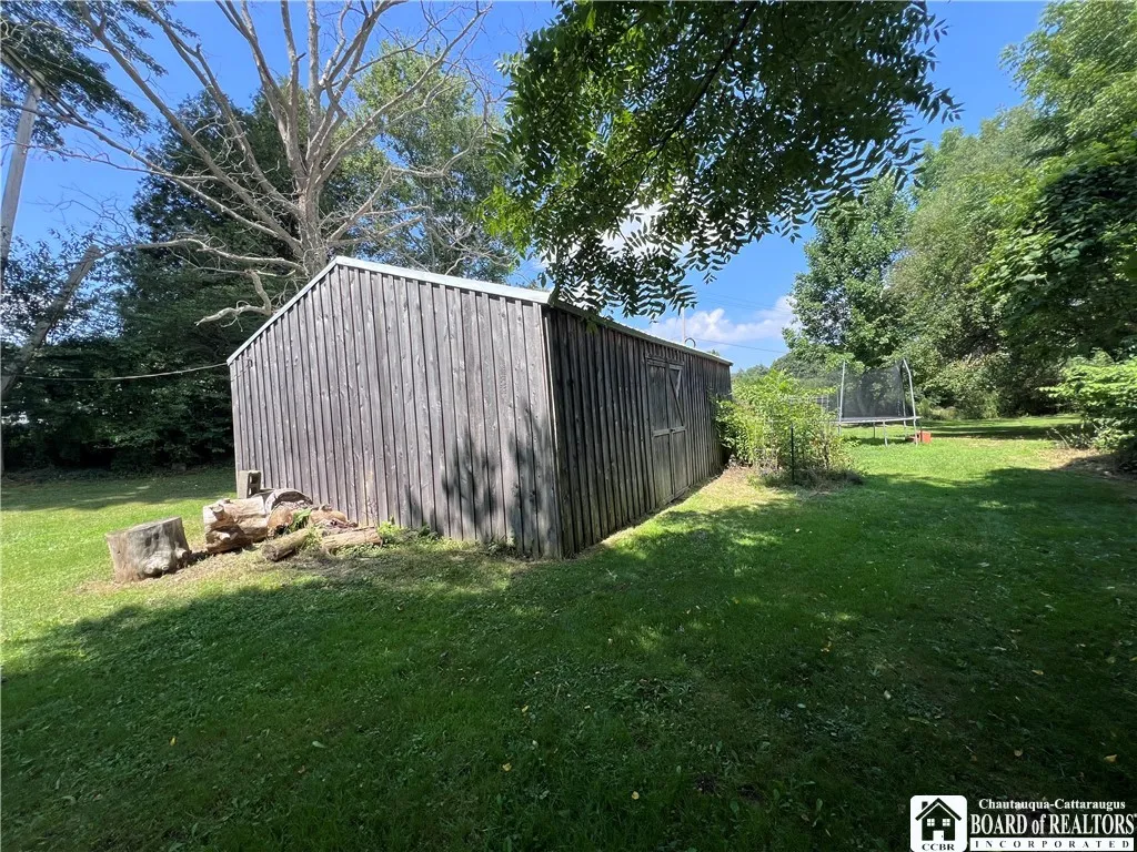 20x30 (Approx) Outbuilding
