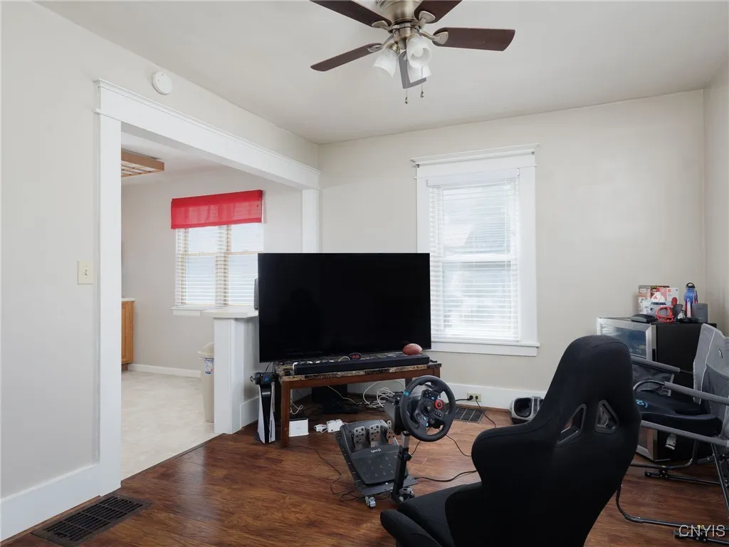 250 Stuart Street, Watertown City, New York 13601, Watertown City, New York 13601, 3 Bedrooms Bedrooms, 6 Rooms Rooms,1 BathroomBathrooms,Residential,For Sale,250 Stuart Street, Watertown City, New York 13601,S1632946