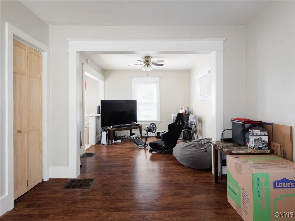 250 Stuart Street, Watertown City, New York 13601, Watertown City, New York 13601, 3 Bedrooms Bedrooms, 6 Rooms Rooms,1 BathroomBathrooms,Residential,For Sale,250 Stuart Street, Watertown City, New York 13601,S1632946