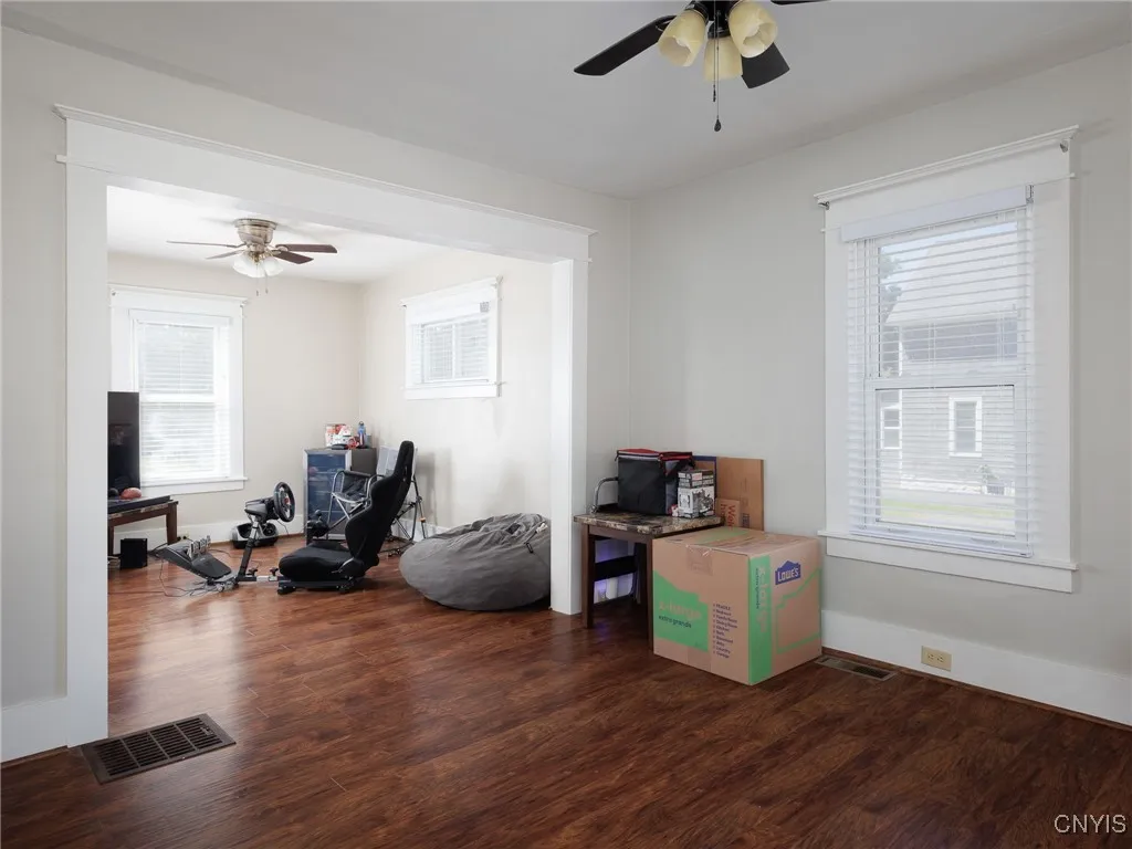 250 Stuart Street, Watertown City, New York 13601, Watertown City, New York 13601, 3 Bedrooms Bedrooms, 6 Rooms Rooms,1 BathroomBathrooms,Residential,For Sale,250 Stuart Street, Watertown City, New York 13601,S1632946