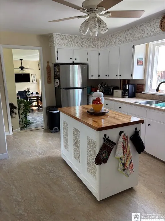 42 Allendale Avenue, Jamestown, New York 14701, Jamestown, New York 14701, 2 Bedrooms Bedrooms, 5 Rooms Rooms,1 BathroomBathrooms,Residential,For Sale,42 Allendale Avenue, Jamestown, New York 14701,R1632914