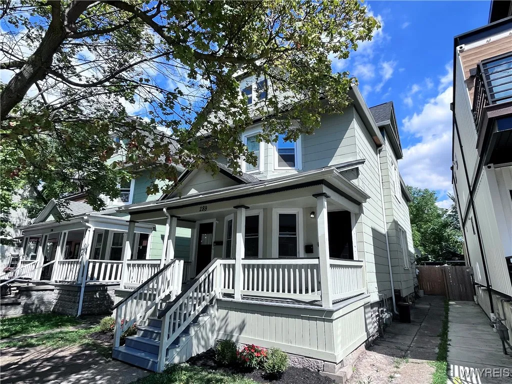 289 Hoyt Street, Buffalo, New York 14213, Buffalo, New York 14213, 6 Bedrooms Bedrooms, ,2 BathroomsBathrooms,Residential,For Sale,289 Hoyt Street, Buffalo, New York 14213,B1632923