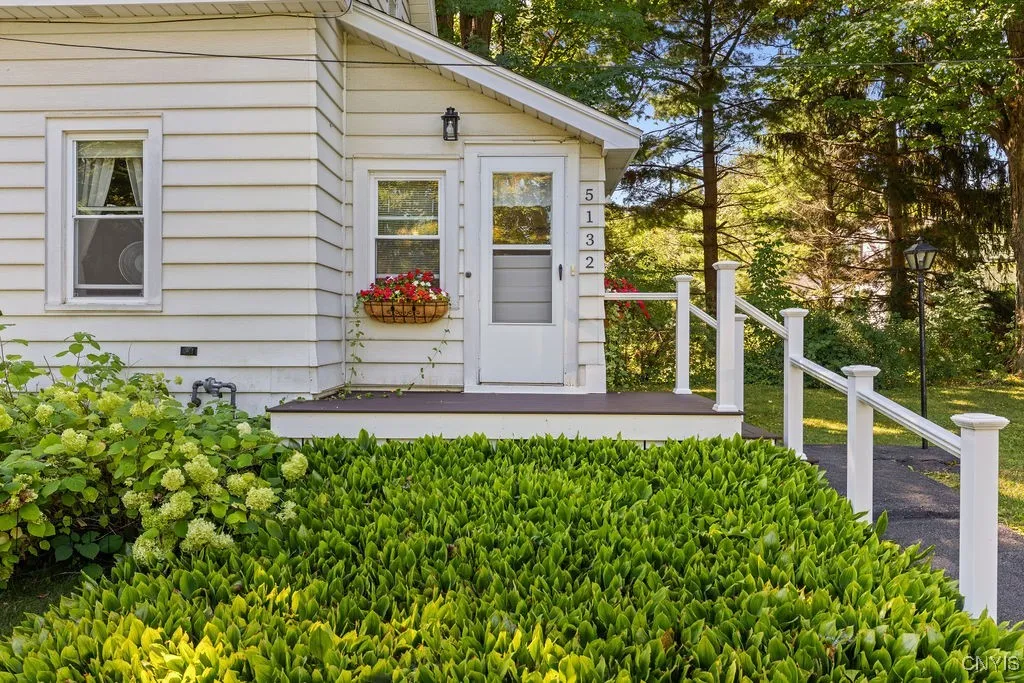 5132 Corporal Welch Road, Onondaga, New York 13215, Onondaga, New York 13215, 2 Bedrooms Bedrooms, 5 Rooms Rooms,1 BathroomBathrooms,Residential,For Sale,5132 Corporal Welch Road, Onondaga, New York 13215,S1632741