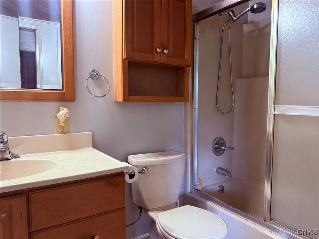 3528 Horseshoe Island Road, Clay, New York 13041, Clay, New York 13041, 2 Bedrooms Bedrooms, 5 Rooms Rooms,1 BathroomBathrooms,Residential,For Sale,3528 Horseshoe Island Road, Clay, New York 13041,S1632947