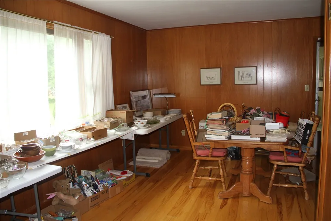 26 Shannon Street, Bath, New York 14810, Bath, New York 14810, 3 Bedrooms Bedrooms, 7 Rooms Rooms,1 BathroomBathrooms,Residential,For Sale,26 Shannon Street, Bath, New York 14810,R1632954