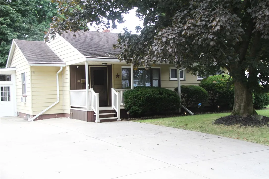 26 Shannon Street, Bath, New York 14810, Bath, New York 14810, 3 Bedrooms Bedrooms, 7 Rooms Rooms,1 BathroomBathrooms,Residential,For Sale,26 Shannon Street, Bath, New York 14810,R1632954