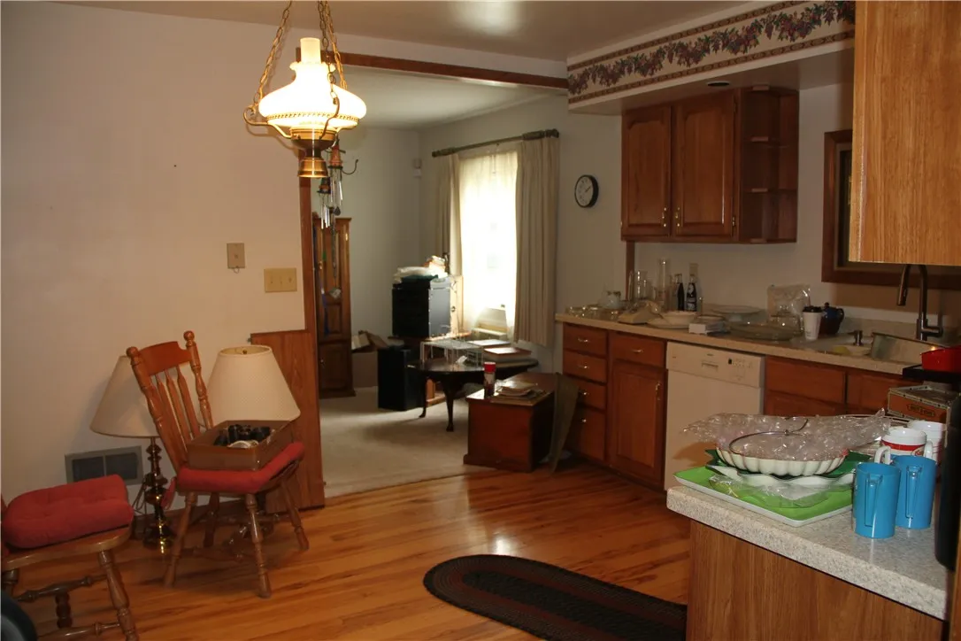 26 Shannon Street, Bath, New York 14810, Bath, New York 14810, 3 Bedrooms Bedrooms, 7 Rooms Rooms,1 BathroomBathrooms,Residential,For Sale,26 Shannon Street, Bath, New York 14810,R1632954