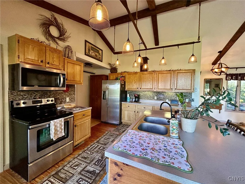 125 Black Lake Road A, Hammond, New York 13646, Hammond, New York 13646, 3 Bedrooms Bedrooms, 7 Rooms Rooms,3 BathroomsBathrooms,Residential,For Sale,125 Black Lake Road A, Hammond, New York 13646,S1632961