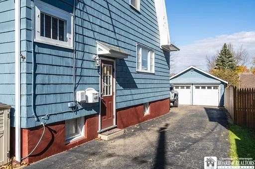 440 Superior Street, Jamestown, New York 14701, Jamestown, New York 14701, 4 Bedrooms Bedrooms, 8 Rooms Rooms,1 BathroomBathrooms,Residential,For Sale,440 Superior Street, Jamestown, New York 14701,R1632938