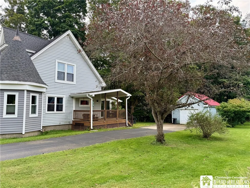 133 Jefferson Street, New Albion, New York 14719, New Albion, New York 14719, 2 Bedrooms Bedrooms, 6 Rooms Rooms,1 BathroomBathrooms,Residential,For Sale,133 Jefferson Street, New Albion, New York 14719,R1632925