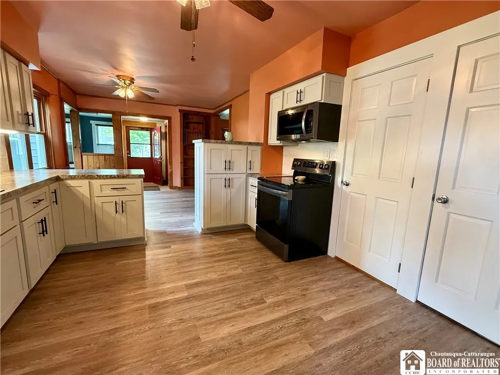 133 Jefferson Street, New Albion, New York 14719, New Albion, New York 14719, 2 Bedrooms Bedrooms, 6 Rooms Rooms,1 BathroomBathrooms,Residential,For Sale,133 Jefferson Street, New Albion, New York 14719,R1632925