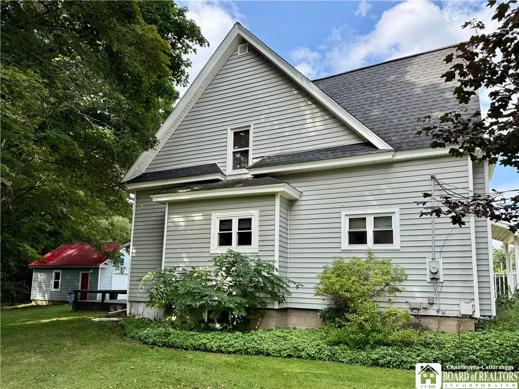 133 Jefferson Street, New Albion, New York 14719, New Albion, New York 14719, 2 Bedrooms Bedrooms, 6 Rooms Rooms,1 BathroomBathrooms,Residential,For Sale,133 Jefferson Street, New Albion, New York 14719,R1632925