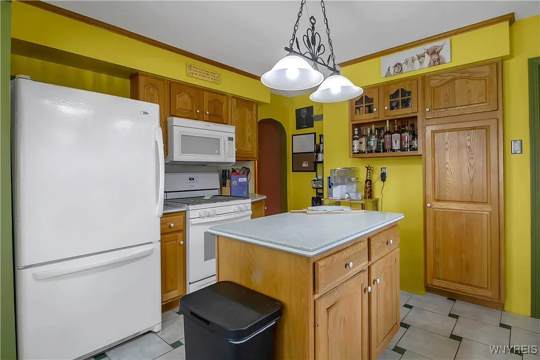 179 Hamilton Boulevard, Tonawanda, New York 14127, Tonawanda, New York 14127, 2 Bedrooms Bedrooms, 4 Rooms Rooms,1 BathroomBathrooms,Residential Lease,For Rent,179 Hamilton Boulevard, Tonawanda, New York 14127,B1632967