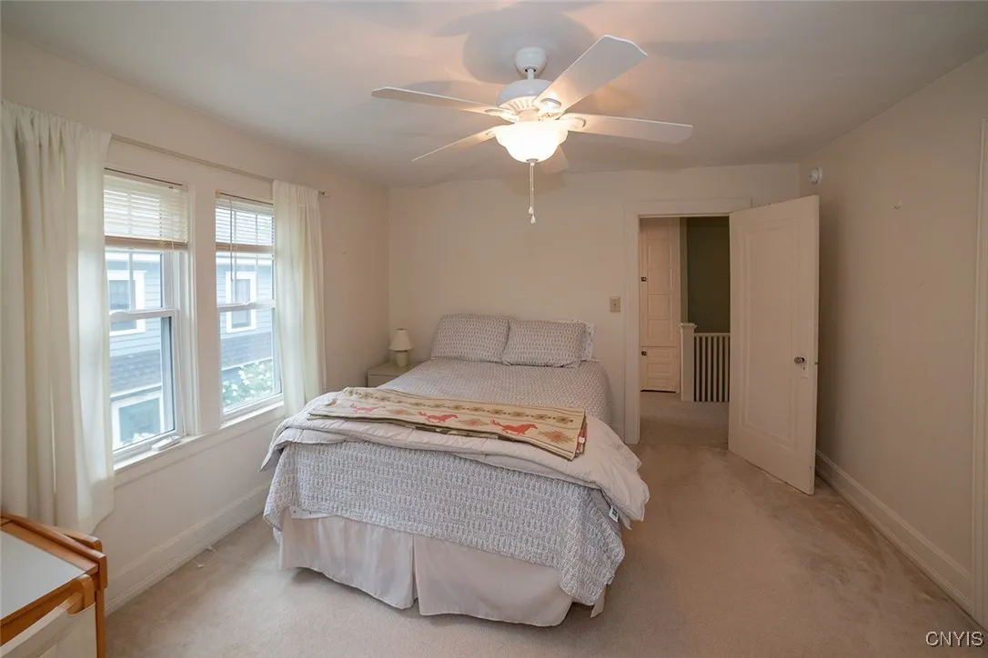 511 Robineau Road, Syracuse, New York 13207, Syracuse, New York 13207, 3 Bedrooms Bedrooms, 7 Rooms Rooms,1 BathroomBathrooms,Residential,For Sale,511 Robineau Road, Syracuse, New York 13207,S1632658