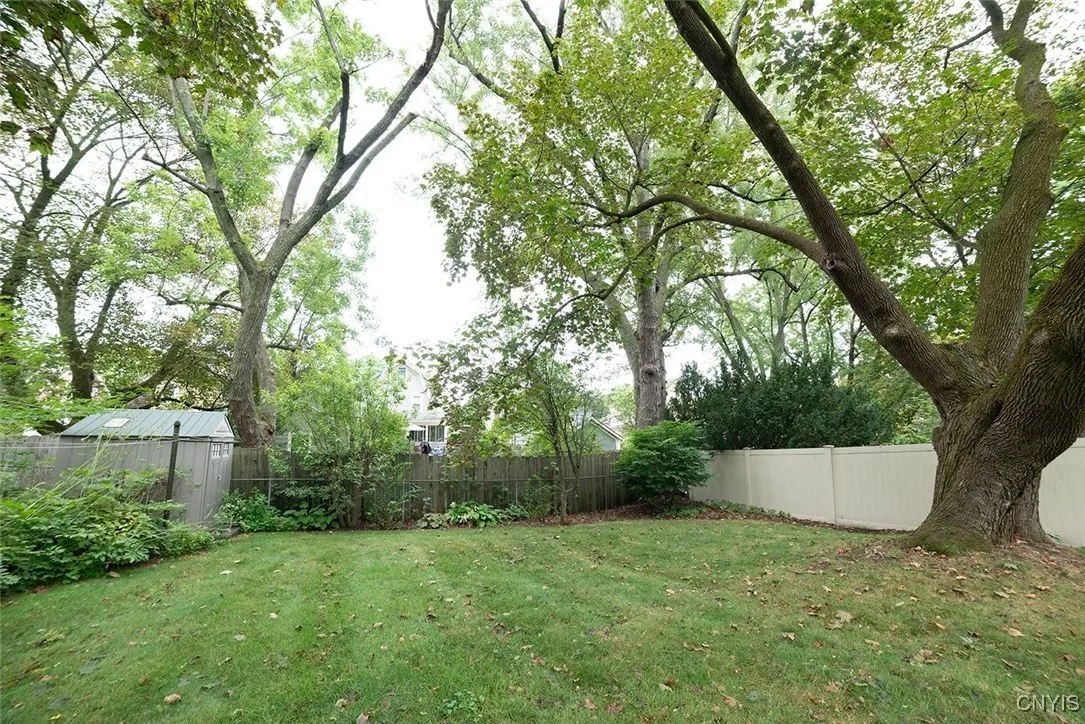 511 Robineau Road, Syracuse, New York 13207, Syracuse, New York 13207, 3 Bedrooms Bedrooms, 7 Rooms Rooms,1 BathroomBathrooms,Residential,For Sale,511 Robineau Road, Syracuse, New York 13207,S1632658