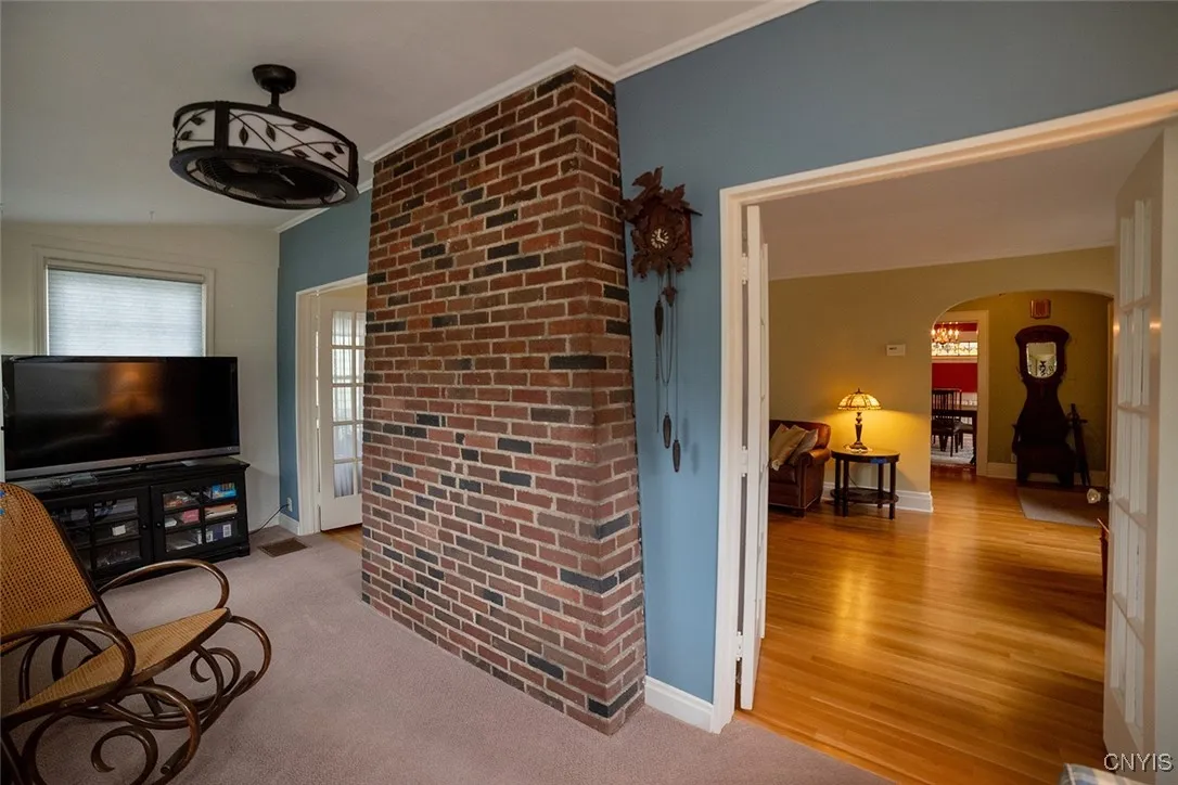 511 Robineau Road, Syracuse, New York 13207, Syracuse, New York 13207, 3 Bedrooms Bedrooms, 7 Rooms Rooms,1 BathroomBathrooms,Residential,For Sale,511 Robineau Road, Syracuse, New York 13207,S1632658