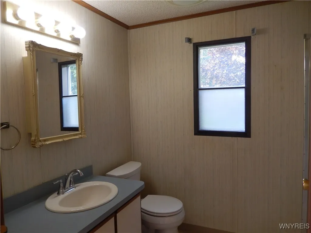 Primary Bath with Bathtub